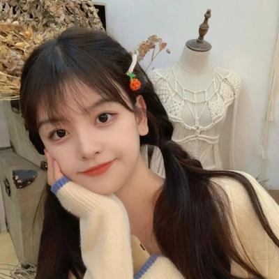 阳台上的坏女孩